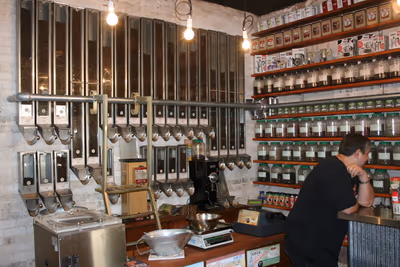 Cafe Ba shuk (Market Coffee)