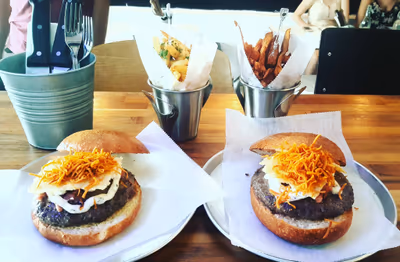 26 Gourmet Burger
