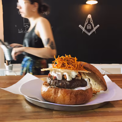 26 Gourmet Burger