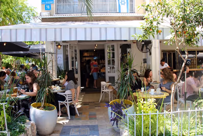 Eazy cafe