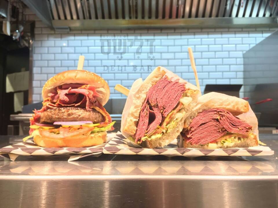 Delicious Deli Bar Rothschild-Allenby market 5