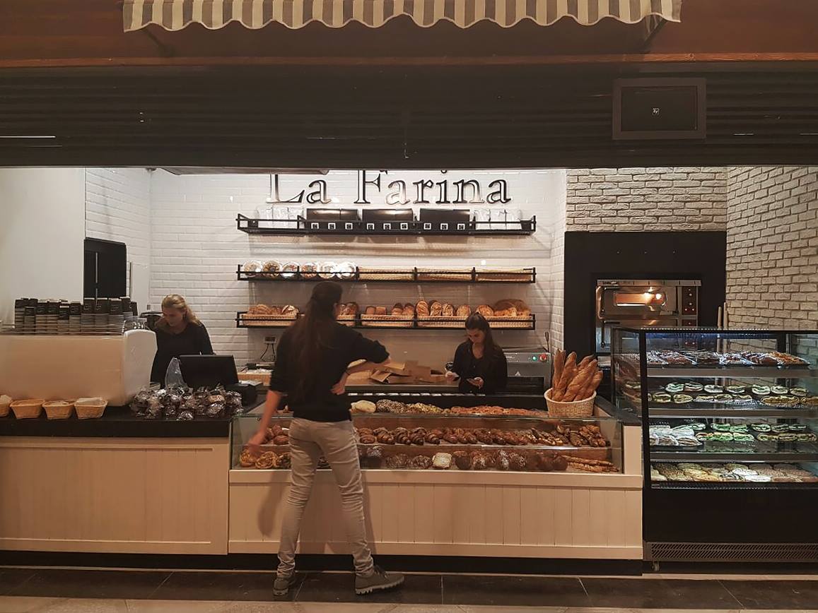 La Farina Sarona Market