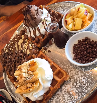 Max Brenner Ramat Hahayal