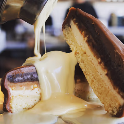 Max Brenner Sarona