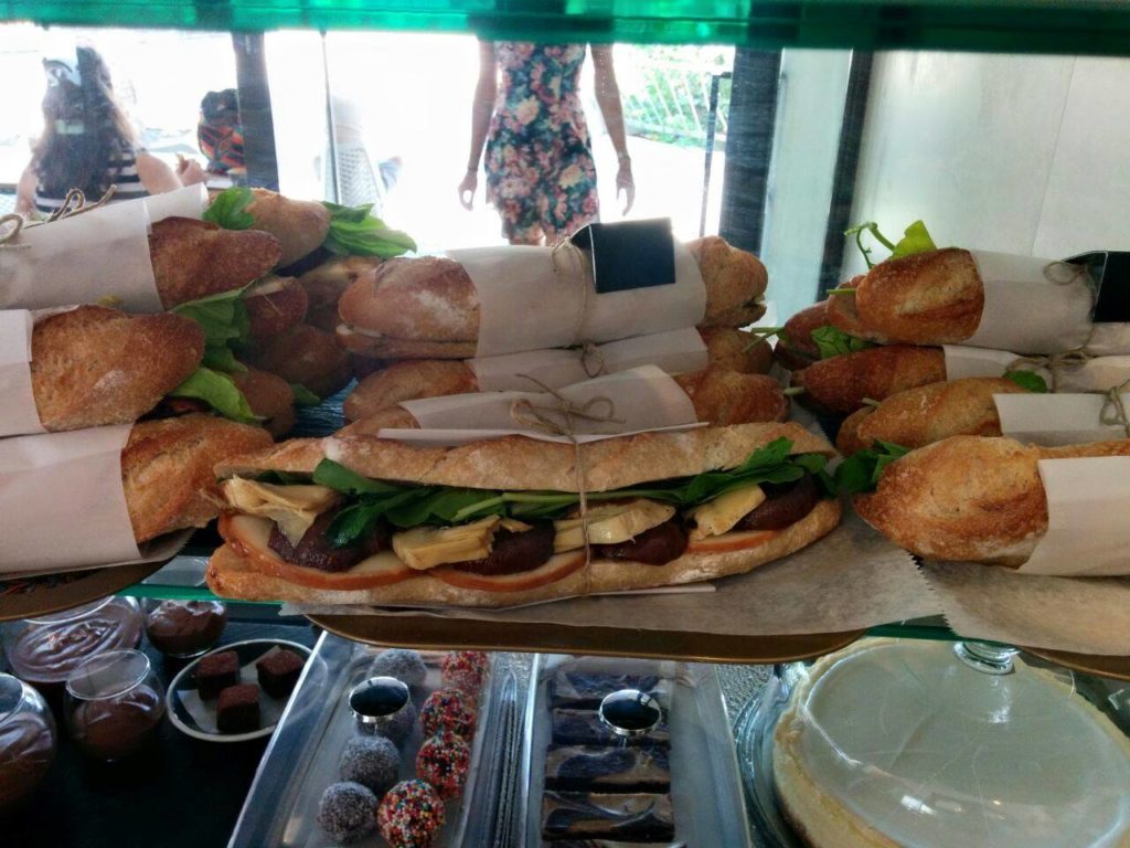 Nahat Café
