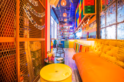 Rak Thai