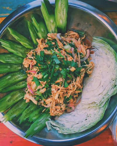Rak Thai