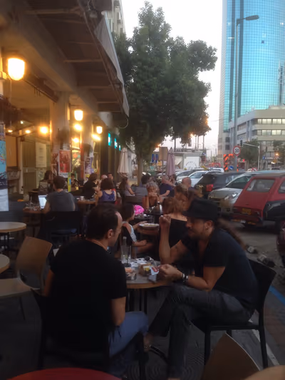 Cafe Tachtit