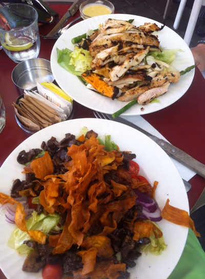 Cafe Tachtit