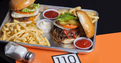 110 Burger Sarona