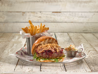Burgus Burger Bar Yigal Alon