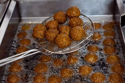 Falafel Gina Begin