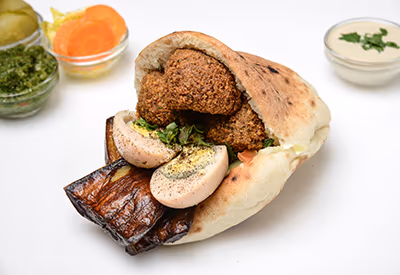 Falafel Gina Shoken
