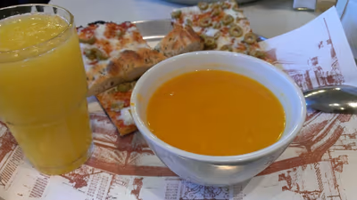 Levi's Pizza
