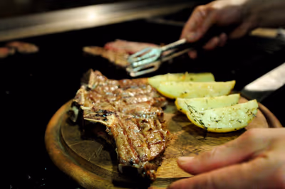 Meatos Grill Bar