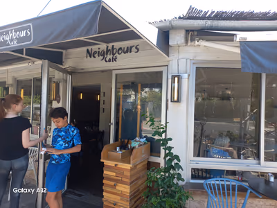 neighbors-cafe (photo: רונן כהן)