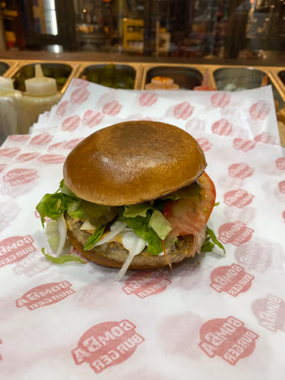 bomba-burger (photo: בומבה בורגר)