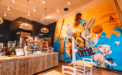 place-9 (photo: ארומה אספרסו בר Aroma Espresso Bar)