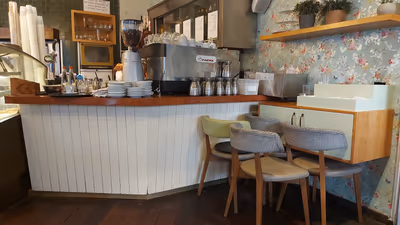 shaked-cafe (photo: Orit Bezalel)