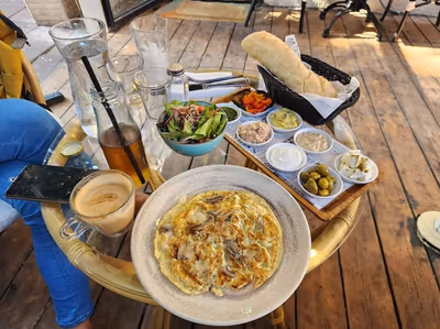 cafe-uziela (photo: נועם אליאס)
