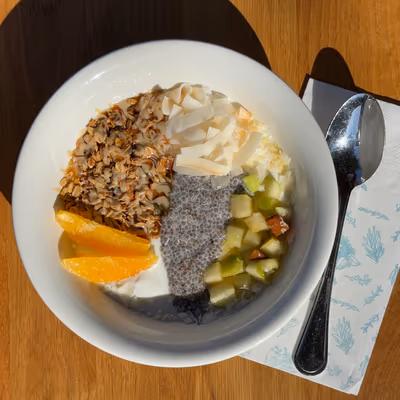 hamaniya-brodetzky (photo: Hamaniya brodetzky | קפה חמנייה)