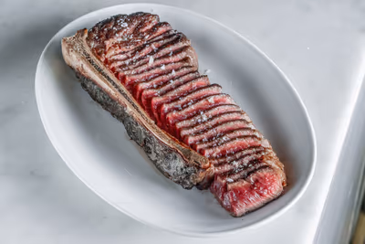 triger (photo: Triger טריגר - בשר ויין)