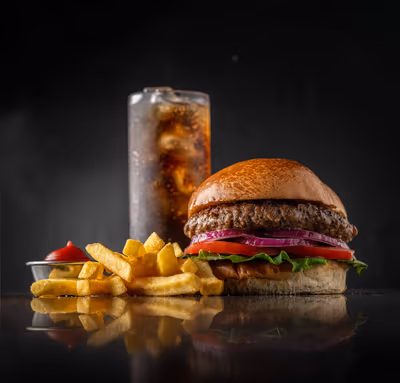 burgers-bar (photo: Burgers Bar | בורגרס בר | המבורגר כשר ברמת אביב)