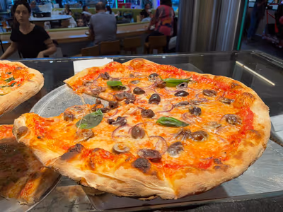 vinny-pizza (photo: ויני פיצה גבעתיים Vinny Pizza)