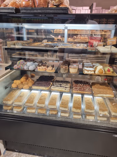 brothers-bakery-ha-achim-bakery (photo: Kfir Krispin)