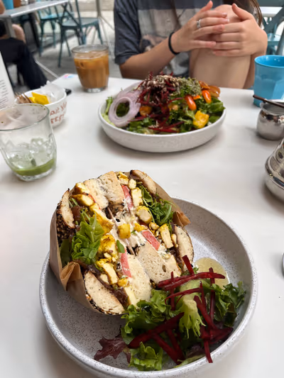 cafexoho (photo: Shira Salton)