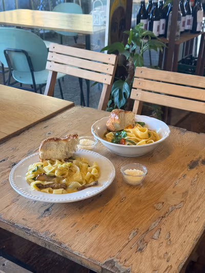 cafe-antilia-jaffa-wine-pasta (photo: קפה אנטיליה, בר יין ופסטה יפואי cafe Antilia jaffa, wine & Pasta)