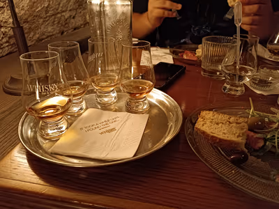 whiskey-bar-museum (photo: Tal Frimerman)