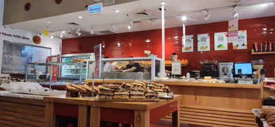 ne-eman-bakery (photo: ברק לוי)