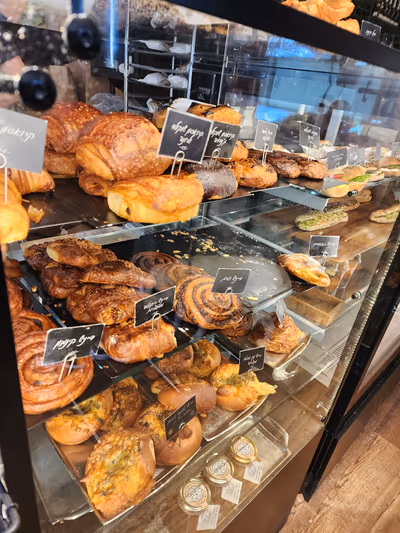 bread-bar (photo: Eli Boker)